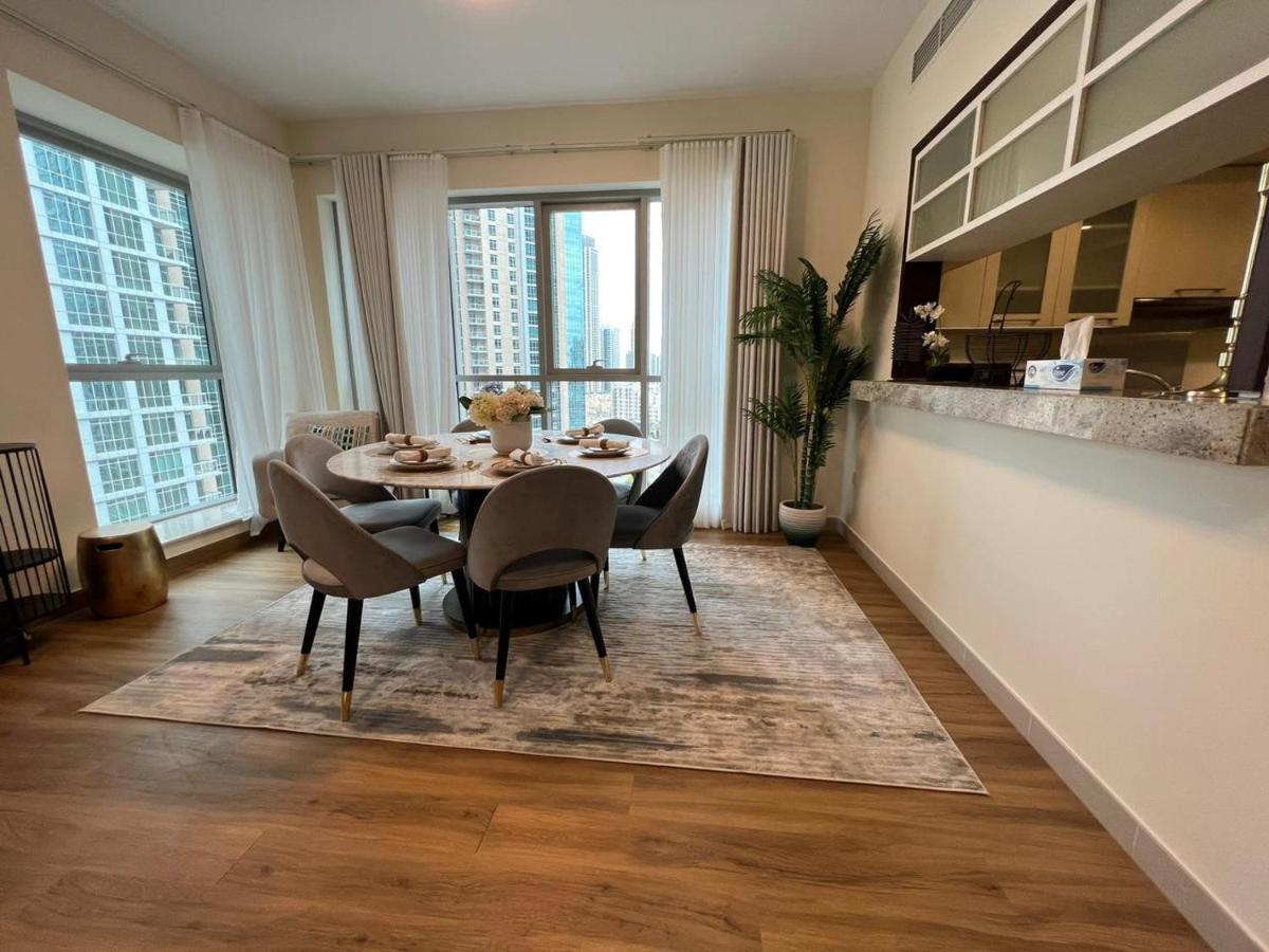 Apartment 2002 Boulevard Dubai
