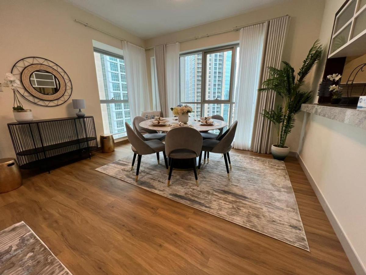 Apartment 2002 Boulevard